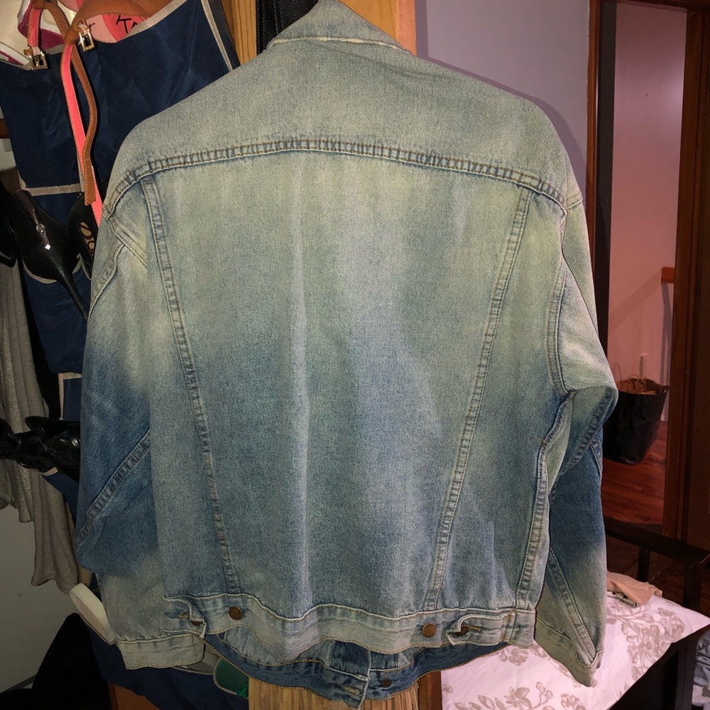 Oversized Jean Jacket - Picture 3 of 4